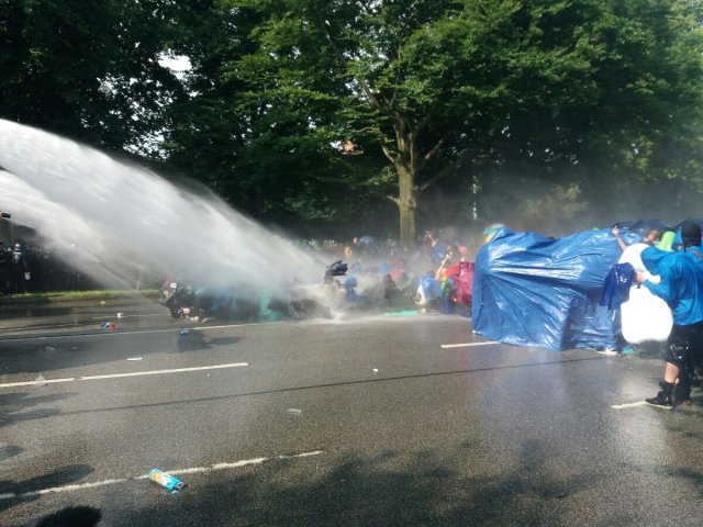 G20-Protest: Straßenschlachten im Schanzenviertel