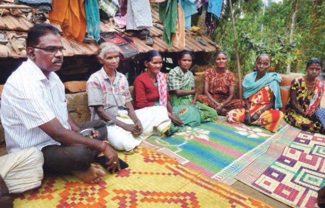 Ramaswamy Ranganathen (l.) bei einem Gruppentreffen der CTRD