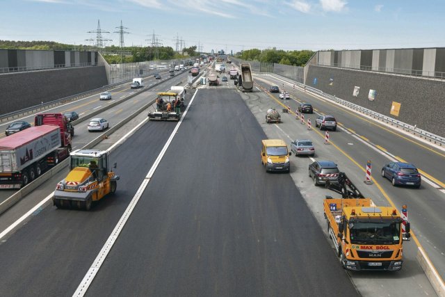 Autobahnen werden von konservativen Politikern immer noch als dem Gemeinwohl dienend eingestuft.