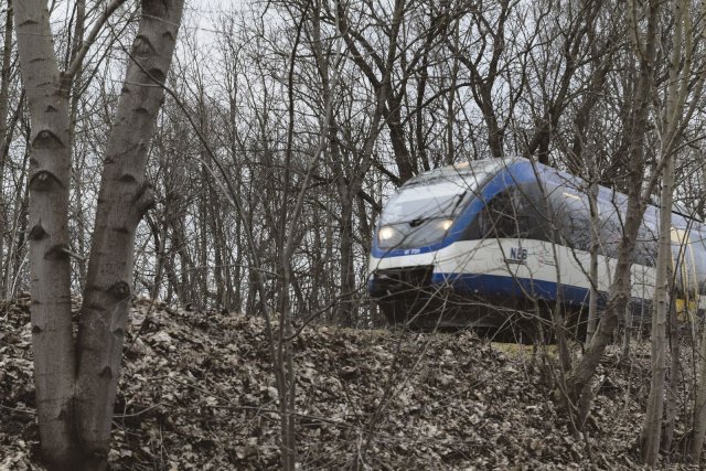 Ab Ende 2024 soll die Heidekrautbahn wieder auf ihrer Stammstrecke fahren. So zumindest der Plan.