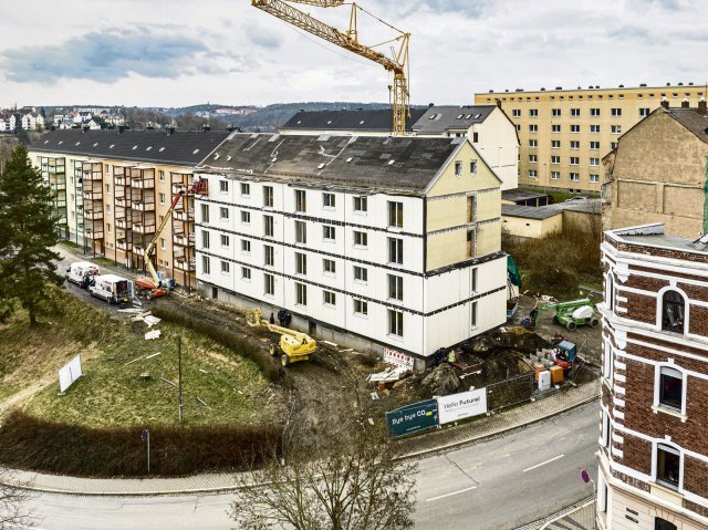 Energetische Sanierung &ndash; Fassade aus der Fabrik