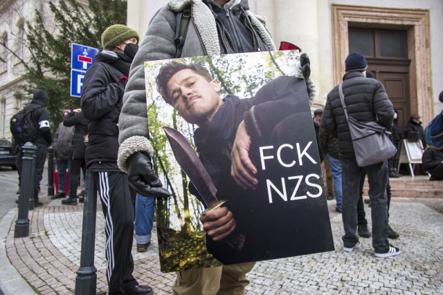 Antifaschistische Gegendemonstration mit vielen deutschen Teilnehmern am 11. Februar in Budapest.