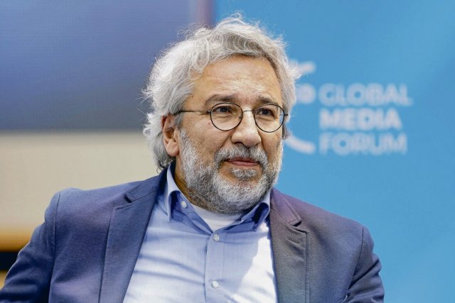 Journalist Can Dündar beim Deutsche Welle Global Media Forum im ...