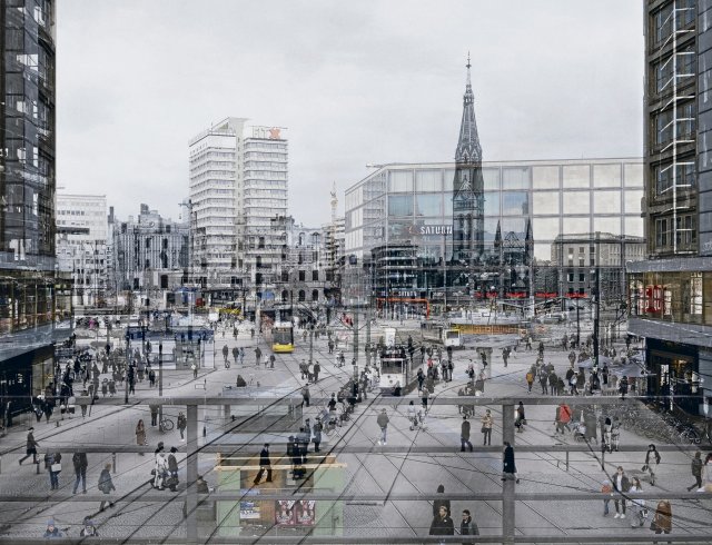 Wildes Treiben aus zwei Jahrhunderten: Wesely zeigt den Alexanderplatz im Wandel der Zeit.