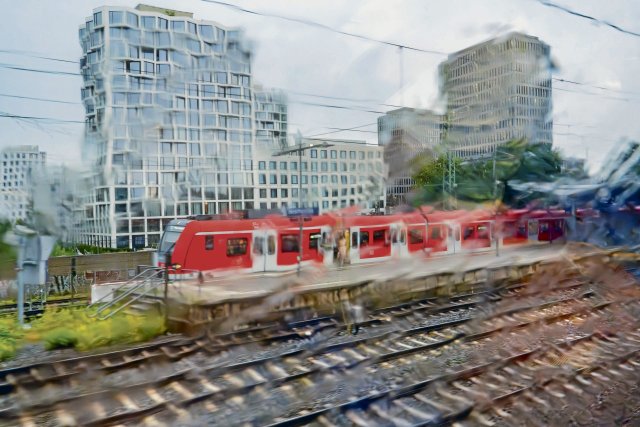 Nicht nur von Unwettern ist die Deutsche Bahn im ersten Halbjahr 2024 gebeutelt.