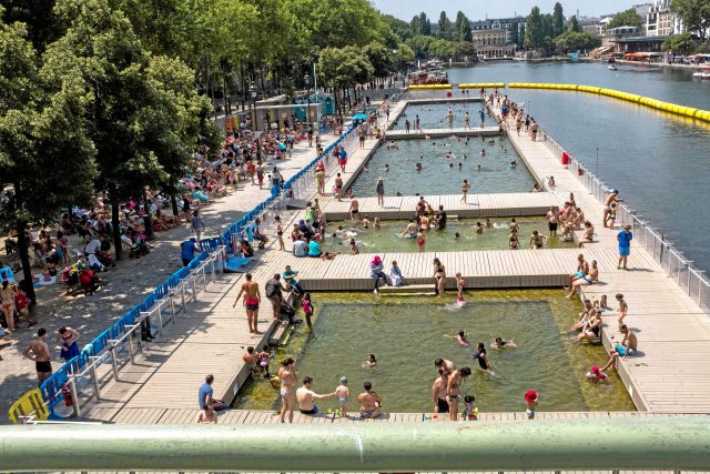 Das schwimmende Schwimmbad »Baignade Villette«