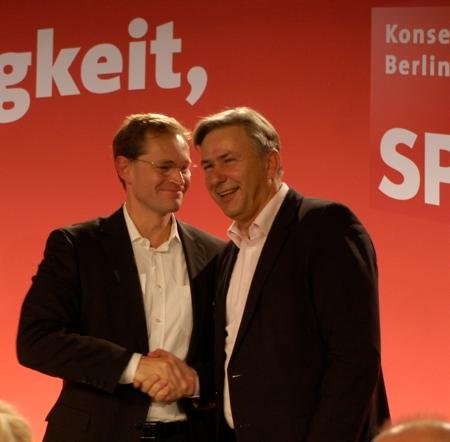 Geschafft &#8211; Michael M&#252;ller und Klaus Wowereit