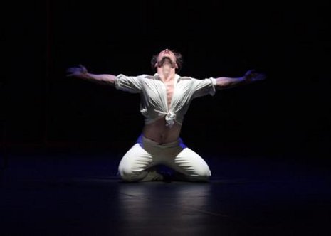 Yann Revazov als Nijinsky