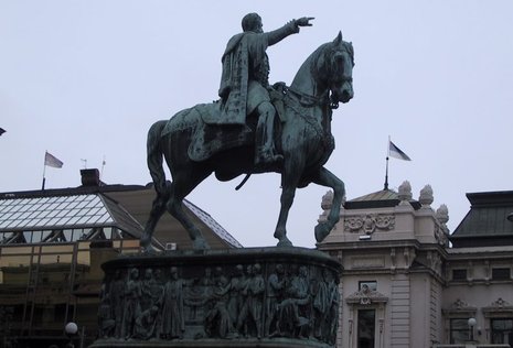 Fürstlicher Fingerzeig für Belgrad-Gruppe ein gutes Omen?