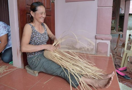 Handwerk in Vietnam: Nicht alle Menschen bekommen eine Ausbildungschance.