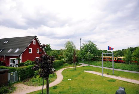 Freiwillig oder zwangweise: Wohnen am Stadtrand ist teuer.